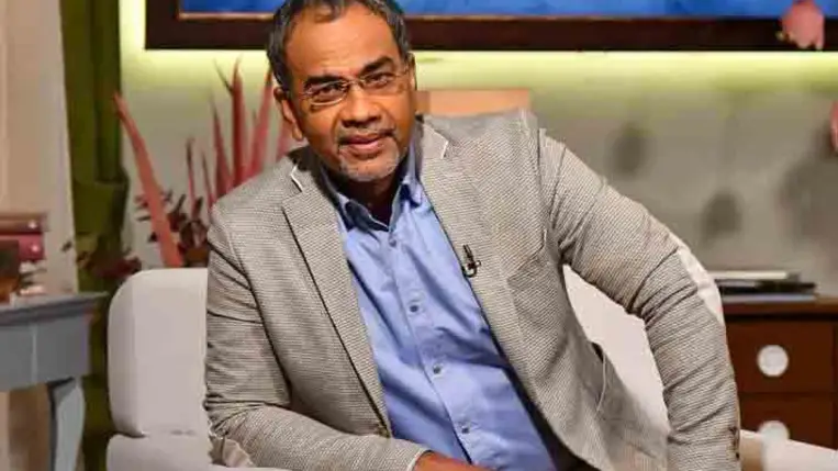 Joshi Bharat és volt felesége kibékültek