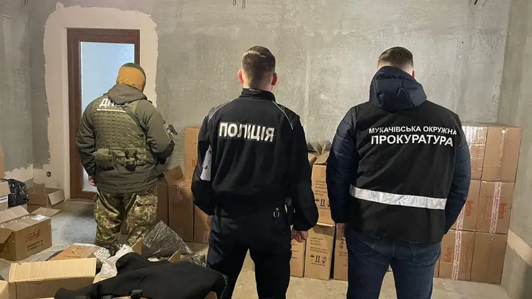 Kárpátalján 1 millió hrivnya értékű csempészcigarettát foglaltak le a rendőrök