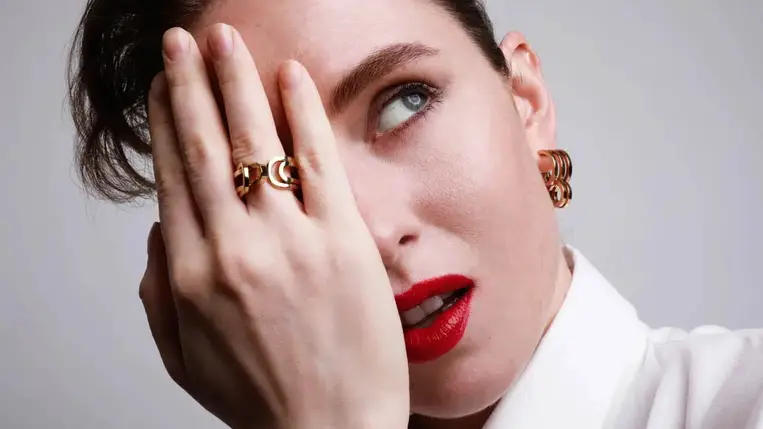  A pajzsmirigyed lehet az oka, hogy hullik a szempillád és a szemöldököd 