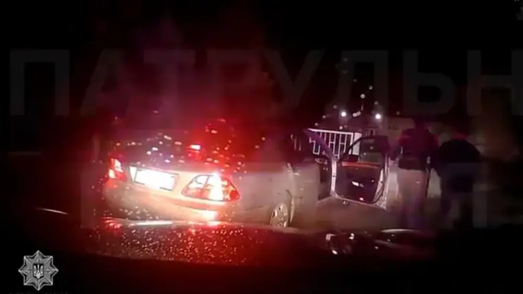 Autós üldözés Munkácson. Videórészlet