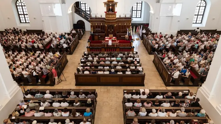 Nőszövetségi alkalom Debrecenben - Szeretetteljes és buzgó szolgálat