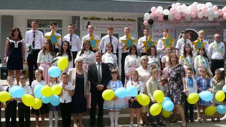 Tanévzáró a beregszászi zrínyiseknél. Fotó: Kovács Erzsébet