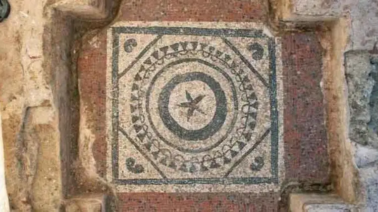 Lenyűgöző római mauzóleum rejtőzik London alatt