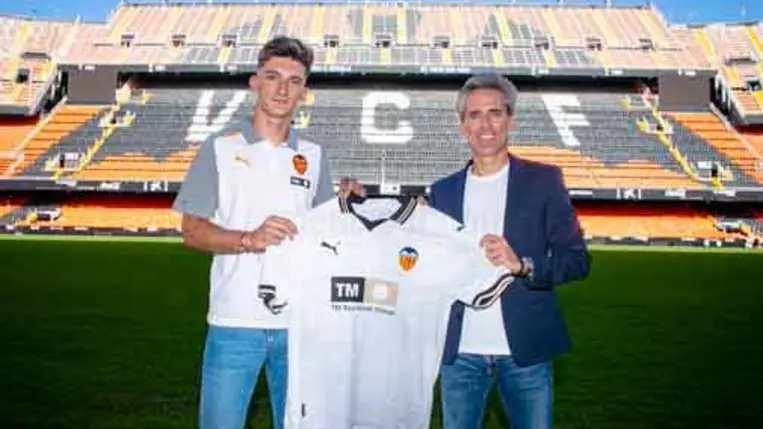 Óriási botrányt okozott a klublegenda focista felháborító hátbaszúrása