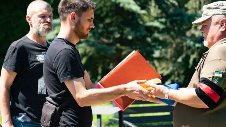 Ungváron utolsó útjára kisérték a 44 éves Olekszandr Melniket. Fotó: Ungvári Városi Tanács