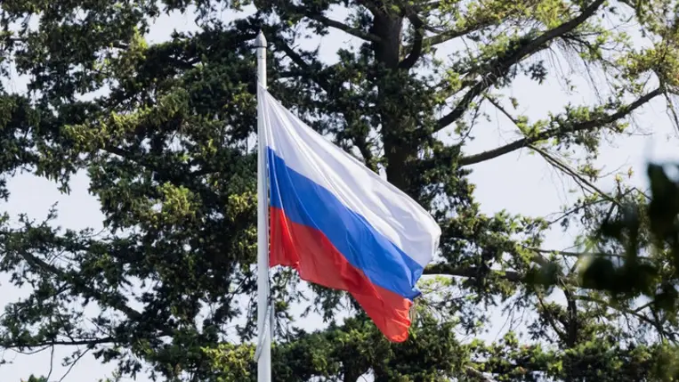 Orosz zászló. Fotó: dpa Picture-Alliance via AFP/Rolf Vennenbernd