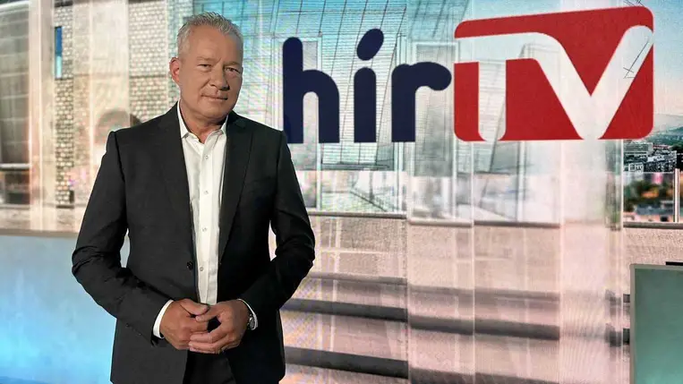 Pálffy Istvánt az első adás után kirúgták: este rendkívüli közleményt olvastatott be a csatorna