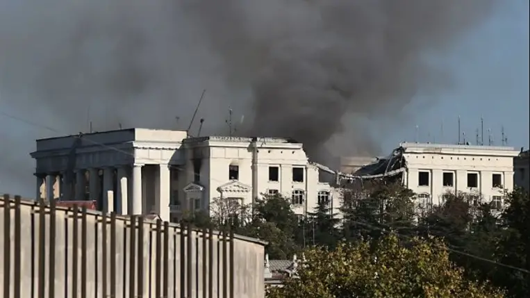 Az ukrán hadsereg légicsapást mért az orosz fekete-tengeri flotta szevasztopoli főhadiszállására. Fotó: росЗМІ