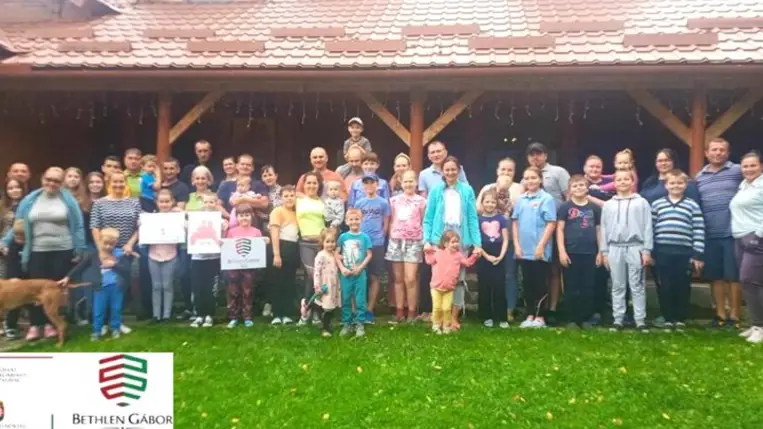 Nagycsaládosok az önkéntes hétvégéjén