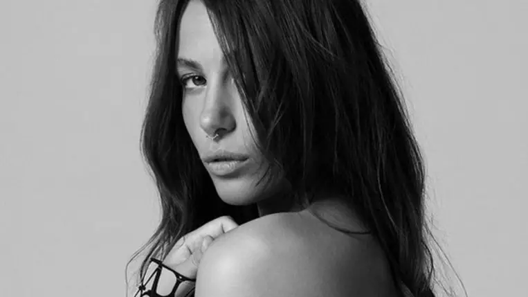 Tóth Andi dögös fotóval üzent azoknak, akik nem tartják szépnek