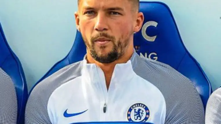 Visszavonult a Chelsea korábbi sztárfocistája