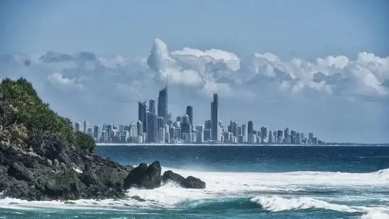 Kína legnagyobb városainak csaknem fele lassan süllyed 