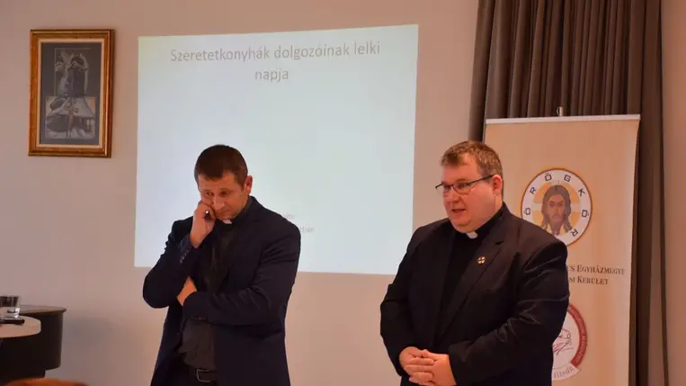 Szeretetkonyhák dolgozóinak lelki napja az Ortutay Központban - Úgy tudok szeretettel szolgálni, ha jóban vagyok önmagammal és Istennel. Fotó: Kárpátinfó/ Kovács Erzsébet