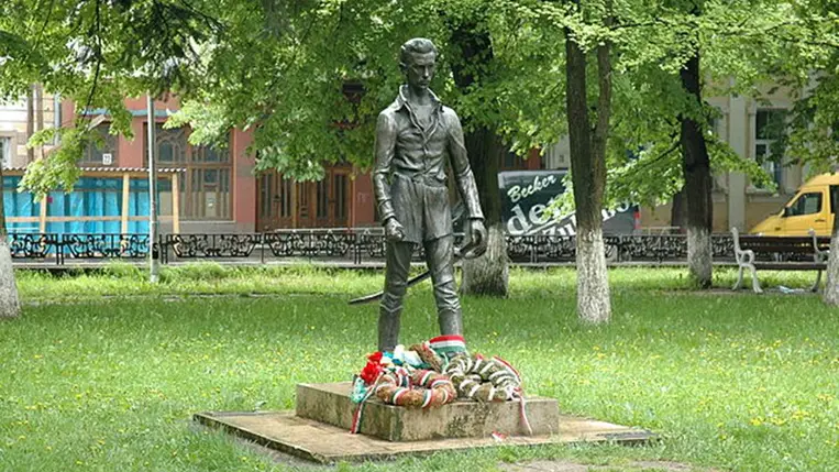 Az ungvári Petőfi-szobor