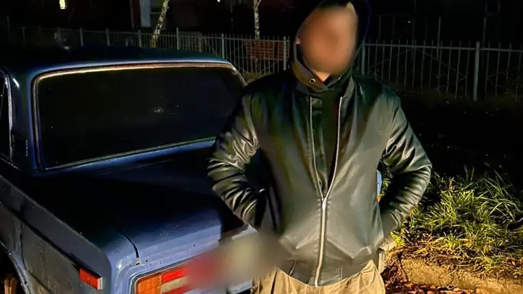 A kárpátaljai járőrök ittasan vezető sofőrt fogtak el, aki bírósági eltiltás ellenére vezetett autót. Fotó: Kárpátaljai Járőrszolgálat