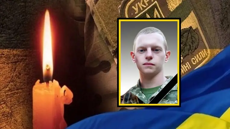 Az ungvári Roman Hapak, az Ungvári Nemzeti Egyetem Történelem és Nemzetközi Kapcsolatok Karának hallgatója életét vesztette az orosz-ukrán háborúban. 