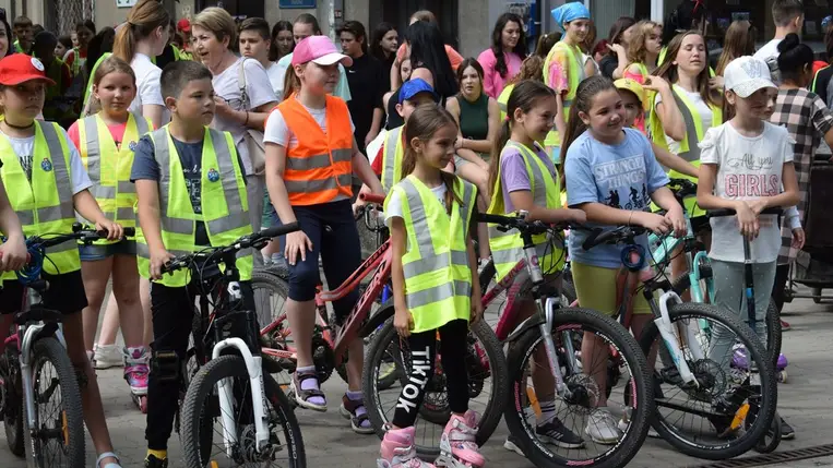 Immáron második alkalommal került megrendezésre Beregszászban a Rolling Go elnevezésű közlekedésbiztonsági felvonulás. Fotó: Babják Zoltán Facebook-oldala