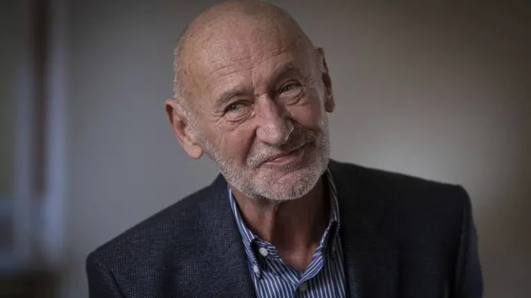 A Csinibaba kulisszatitkai: Reviczky Gábor sosem hallott részletekről mesélt