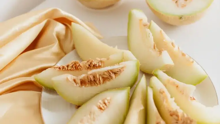 Csak 64 kalória, mégis édes és tele van tápanyaggal! A sárgadinnye hatásai 