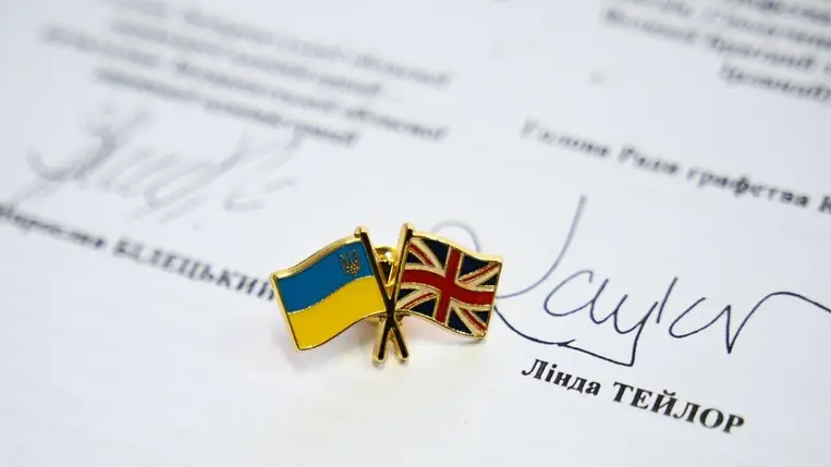 Együttműködési szerződést írt alá Kárpátalja és az angliai Cornwall megye