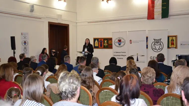 Hangverseny Beregszászban - Ünnepi ZeneVarázslat. Fotó: Kárpátinfó/ Kovács Erzsébet