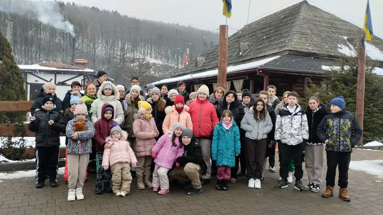 Téli örömök - Hófánkoztak a sámuelesek