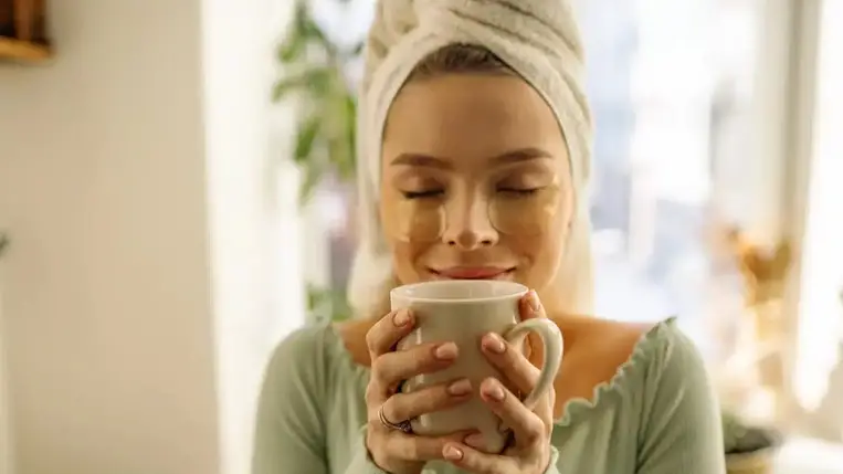 7 bizonyítottan hatásos feszültségoldó ital, amit neked is ki kell próbálnod 