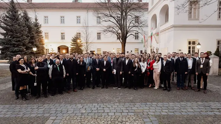 A Magyar Ifjúsági Konferencia jubileumi közgyűlésén