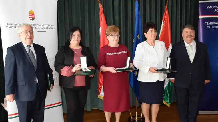 Kárpátalja / Ukrajna / Magyarország / Állami kitüntetés / Kitüntetés / kárpátaljai kitüntetettek / Nemzeti ünnep / Március 15. / Perényi Kultúrkúria / 1848-1849-es forradalom és szabadságharc / Magyarság / Kárpátalja hírek