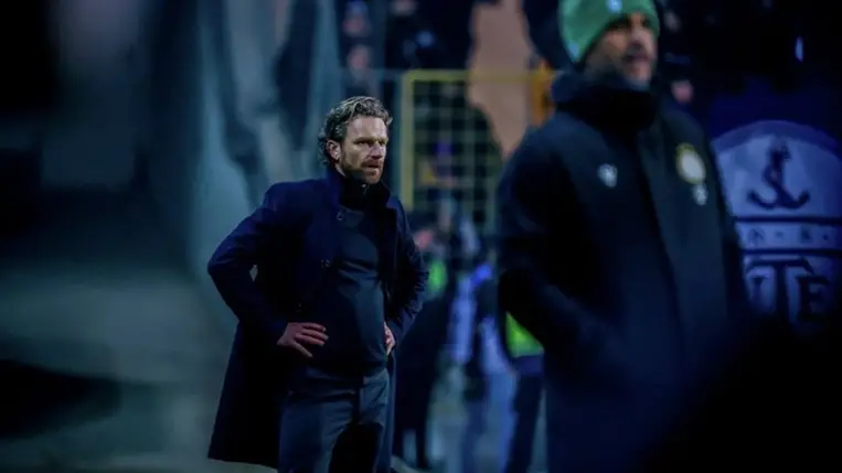 Kirúghatják az Újpest edzőjét