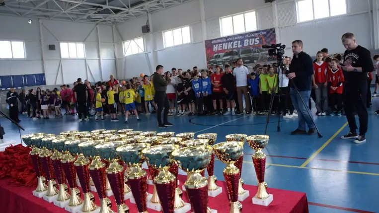 Feljövőben a kézilabdasport: a múlt kötelez - Emléktorna Zupkó József tiszteletére. Fotó: Kárpátinfó/ Kovács Elemér