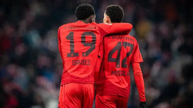 Nem léphet pályára piros mezben a Bayern München