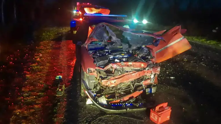 Hat sérült, köztük három gyermek: súlyos közúti baleset történt az Ungvári járásban. Fotó: DSZNSZ