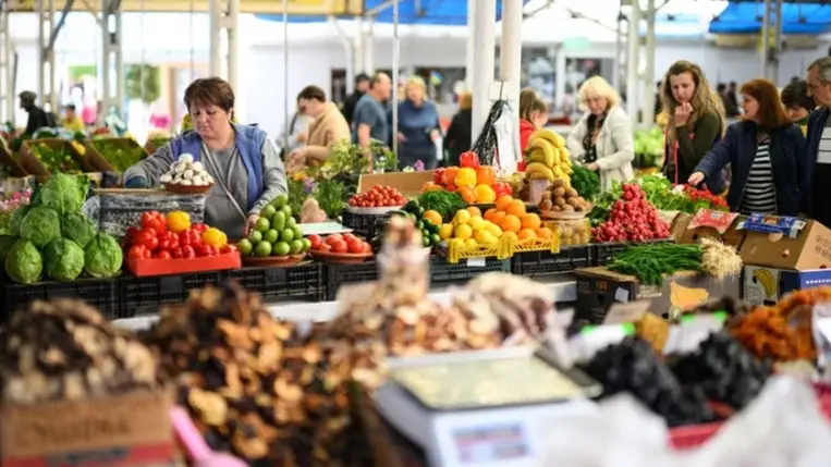 Ukrajnában egy év alatt 15 százalékkal drágultak az élelmiszer termékek, némelyik kétszeresére