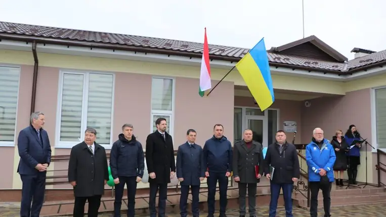 Korláthelmecen adott át óvodát Magyar Levente