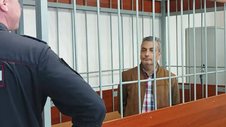 Lev Sloszberg a börtönben. Forrás: Jabloko/Nyikolaj Ribakov.