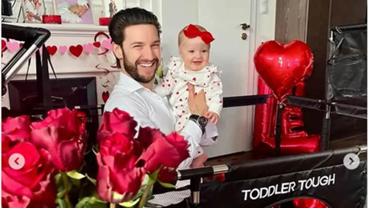 Shane Tusup masnis kislányának mosolya mindent visz