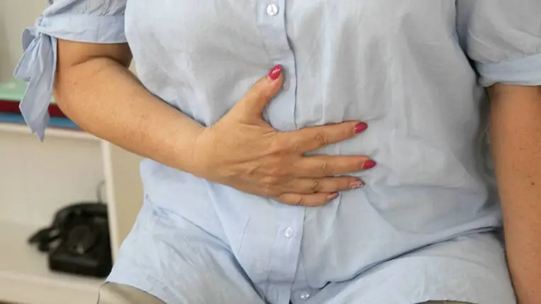 Puffadás és gyomortáji fájdalom az első jel