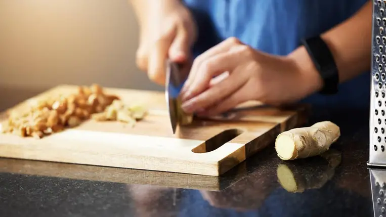 Stabilizálja a vércukrot, csökkenti a gyulladást egyetlen apró növény