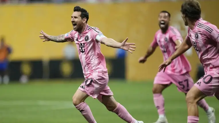 Szenzáció: Messi újra Barcelonában futballozhat