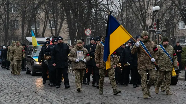 Ungváron búcsút vettek Valerij Makovszkij védőtől. Fotó: Ungvári Városi Tanács