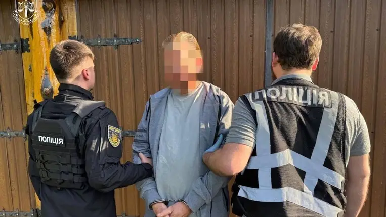  Ukrajnában elfogtak egy amerikai pedofilt, aki több mint 30 évig bujkált