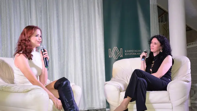 Visszatért a Kárpátaljai KultúrKaraván - Nagy Bogi-koncert a Helikonban. Fotó: Kárpátinfó/ Kovács Erzsébet