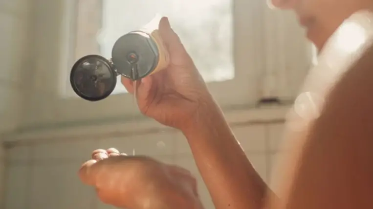 Viszket, csíp, ég – így ápold az intim részeket, hogy ne érjen utol a fertőzés