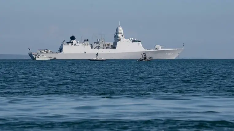 NATO hadihajó. Illusztráció