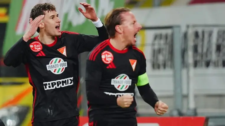 Dzsudzsák parádés szabadrúgásgóllal sokkolta az NB I sereghajtóját