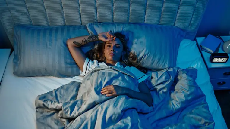 Korosztályonként ennyiszer normális ébredni éjszaka