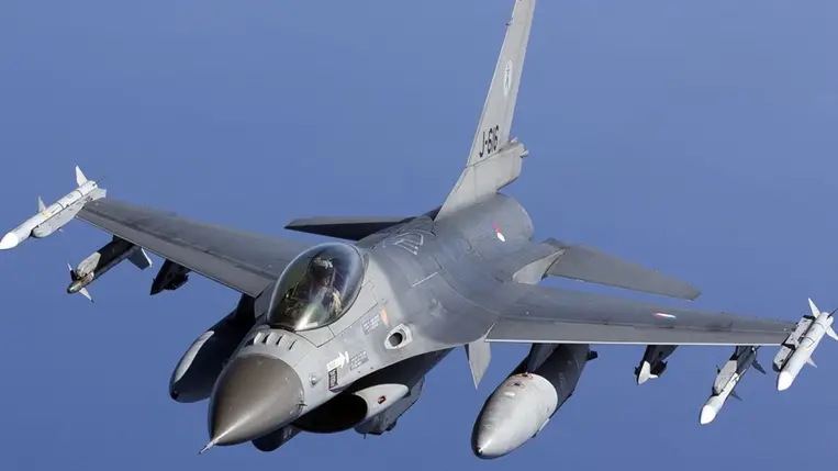 F-16 vadászgép. Illusztráció