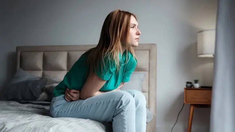 Gyomorfekély első jelei: az éhgyomri fájdalom tipikus tünet