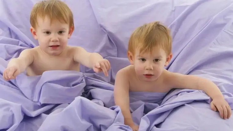 Miért fejlődnek máshogy az ikrek? Megvan a kutatók válasza